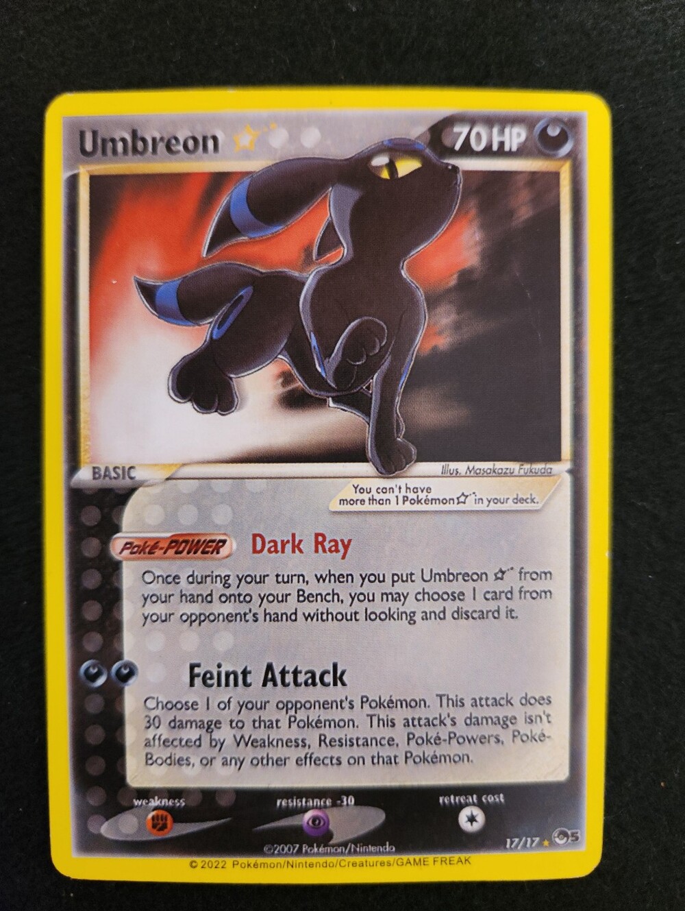 Umbreon Gold Star (Celebrations Classic Collection 17/17)